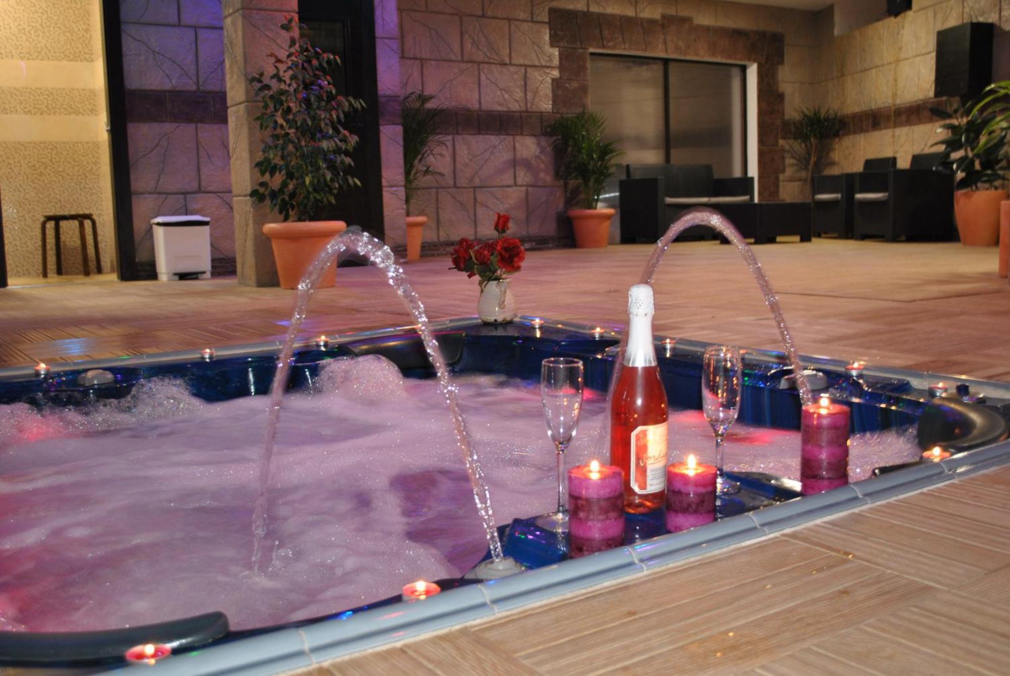 Apartamentos Spa Casco Historico De Isla - AlojateИсла Экстерьер фото