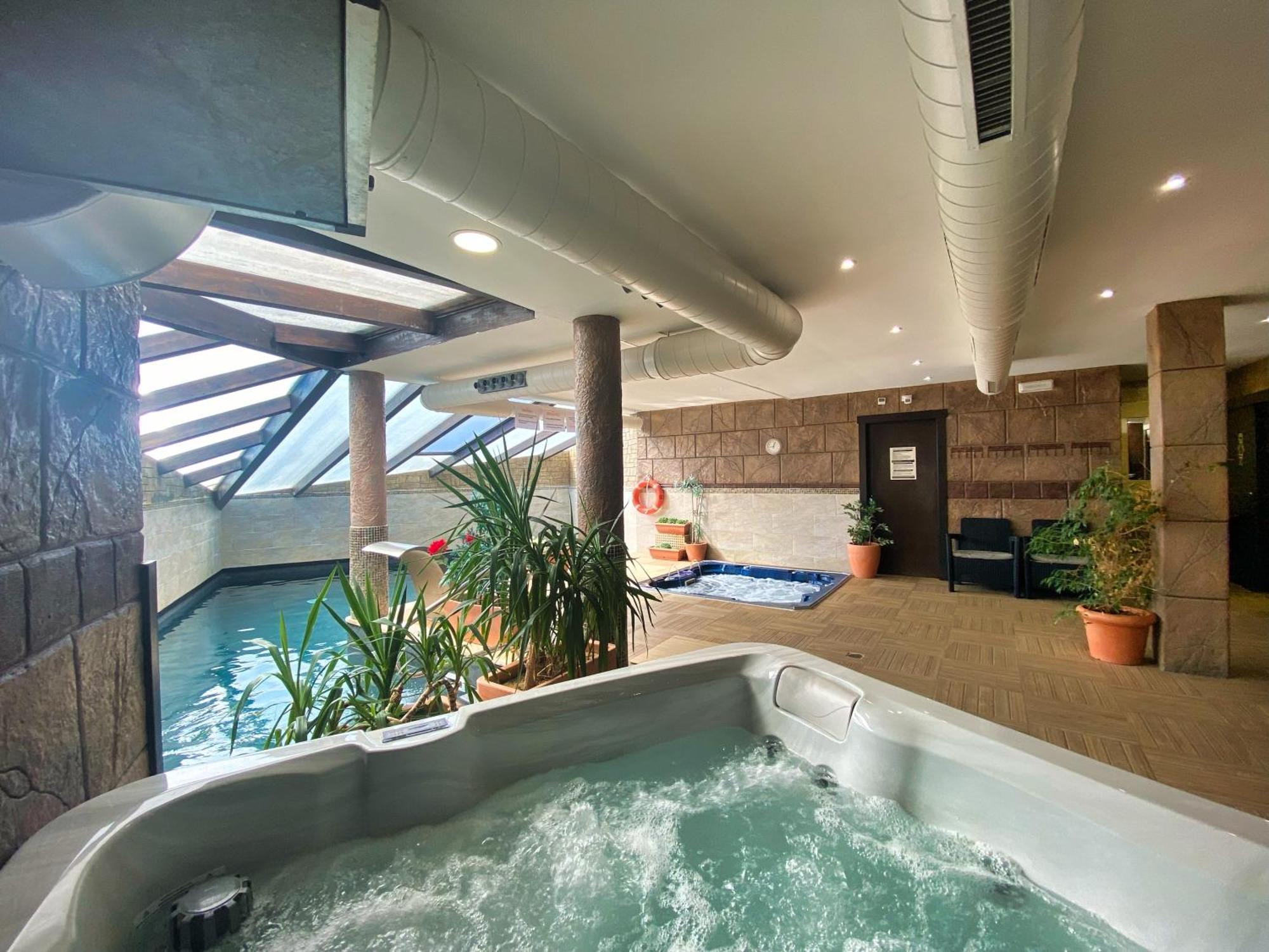 Apartamentos Spa Casco Historico De Isla - AlojateИсла Экстерьер фото