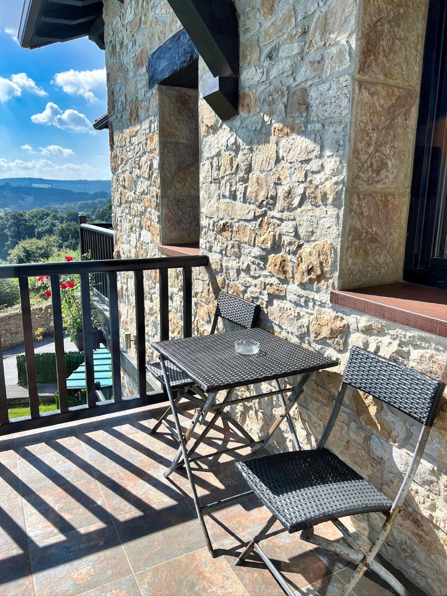 Apartamentos Spa Casco Historico De Isla - AlojateИсла Экстерьер фото