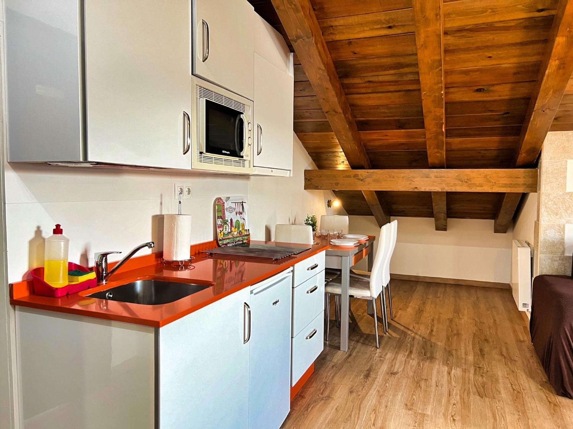 Apartamentos Spa Casco Historico De Isla - AlojateИсла Экстерьер фото